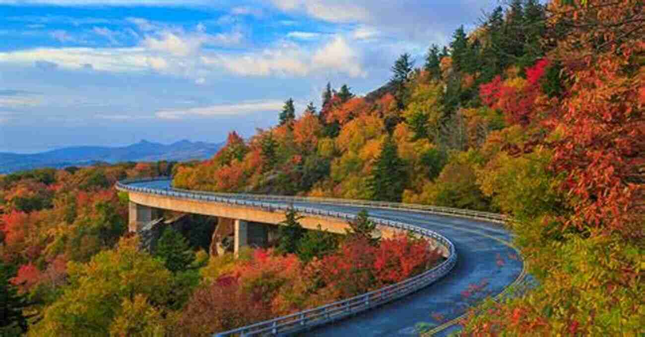 Blue Ridge Parkway Nature Guide To The Blue Ridge Parkway (Falcon Pocket Guides)