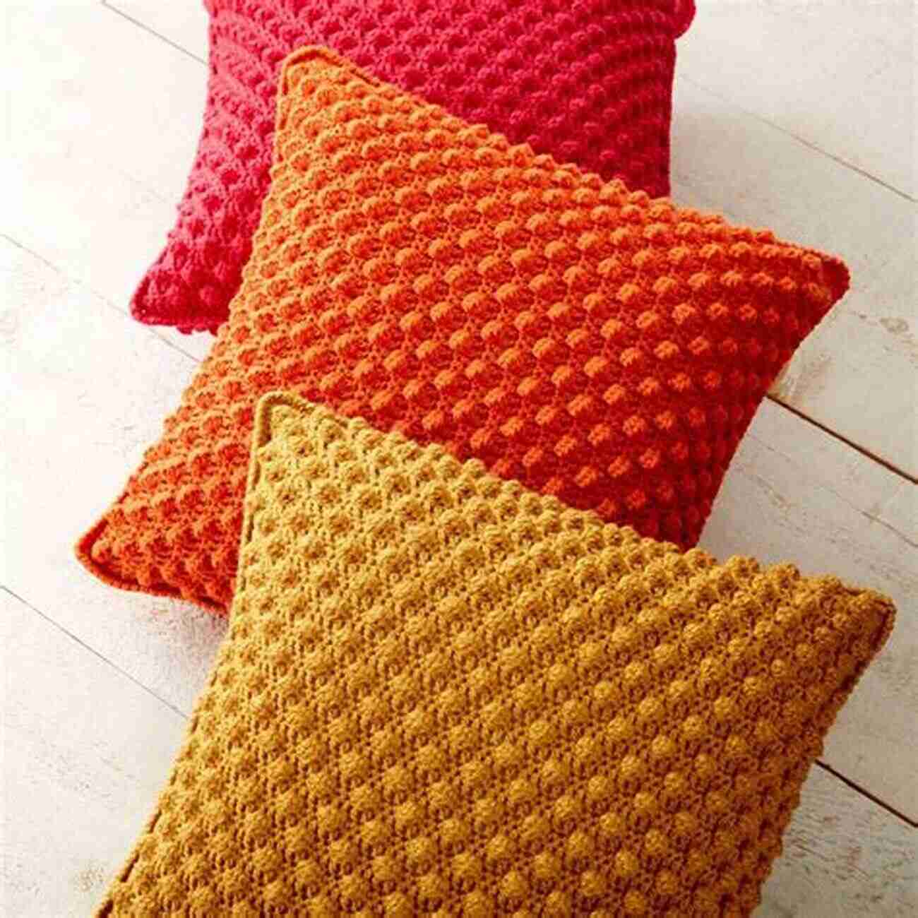 Bobble Stitch Pattern Cozy Pillows: 10 Creative Pattern Stitches To Add Warmth Texture And Style To Your Home (Knit)