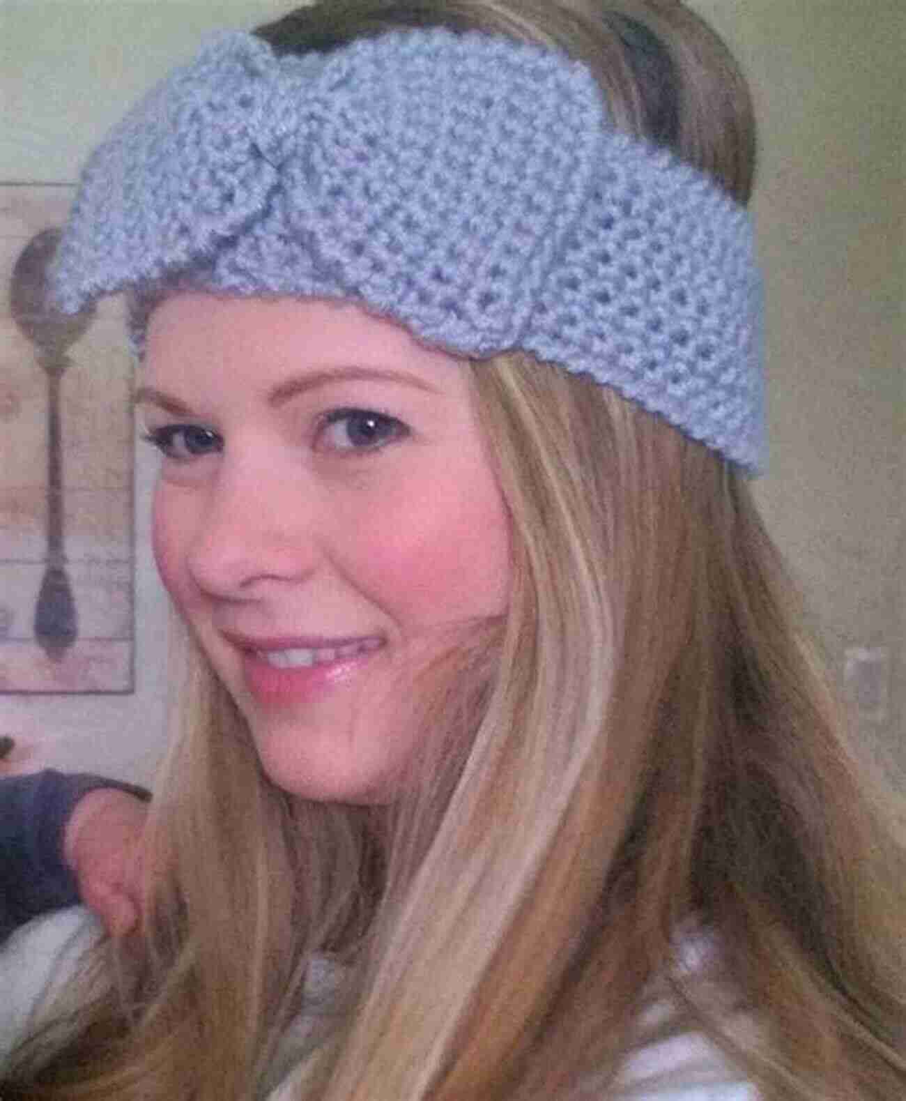 Bow Detail Ear Warmer Pattern Crochet Headbands And Ear Warmers: Ear Warmer Patterns To Crochet For Beginners