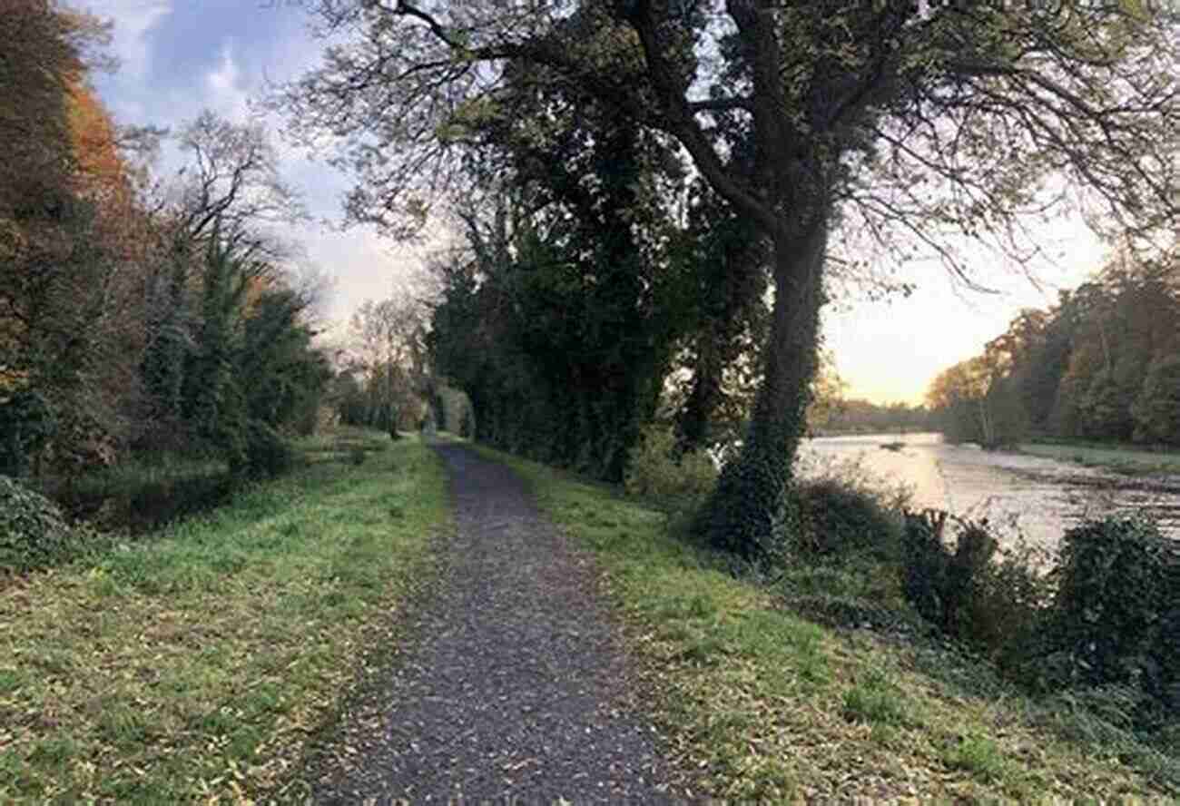 Cycling Along The Beautiful Boyne Greenway East Of Ireland Walks (A Walking Guide)