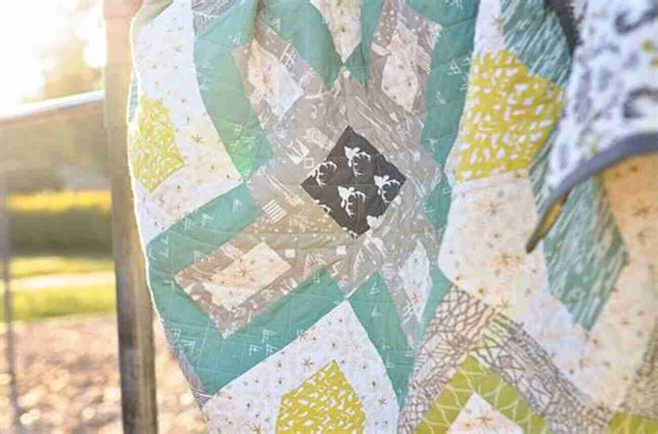 Floral Symphony Quilt By Jane Smith The Modern Medallion Workbook: 11 Designers Share Quilt Projects To Make Mix Match