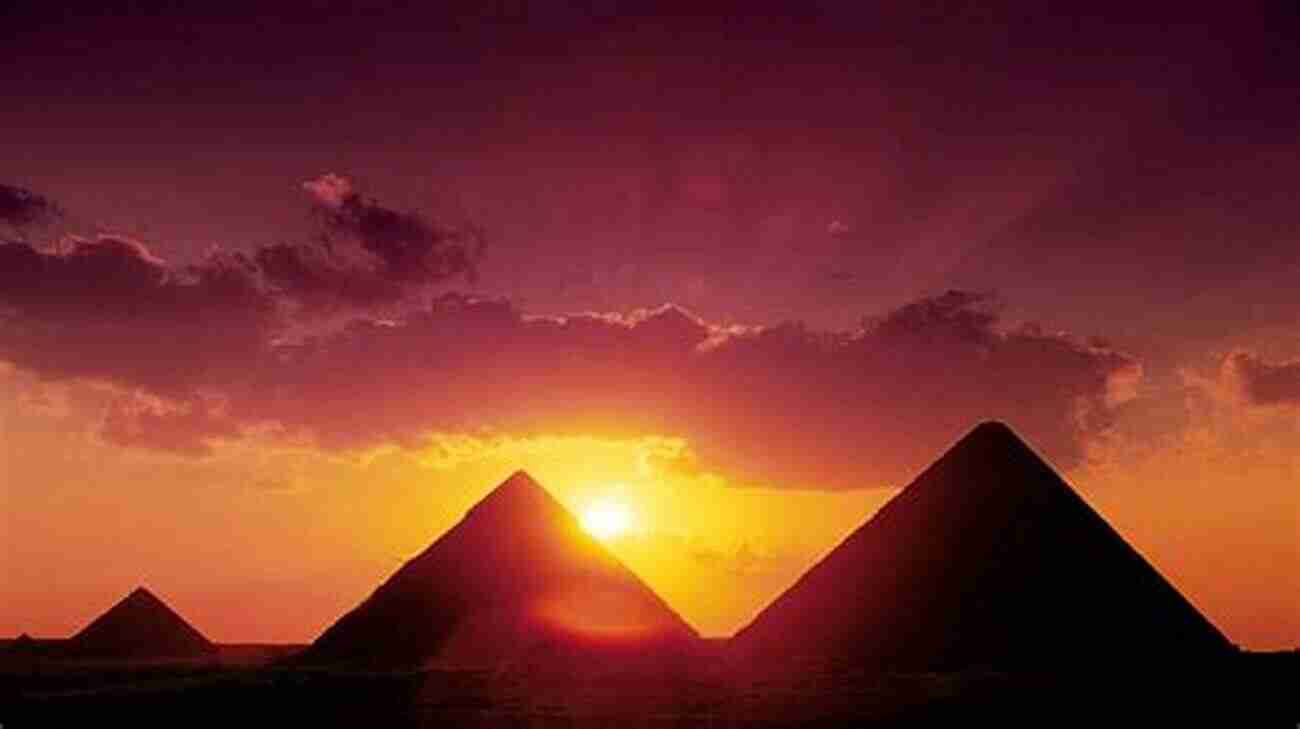 Giza Pyramids At Sunset Ancient Egypt: A Guide To The Gods Pharaohs Dynasties And Traditions Of Ancient Egypt (Ancient Egypt History Books)