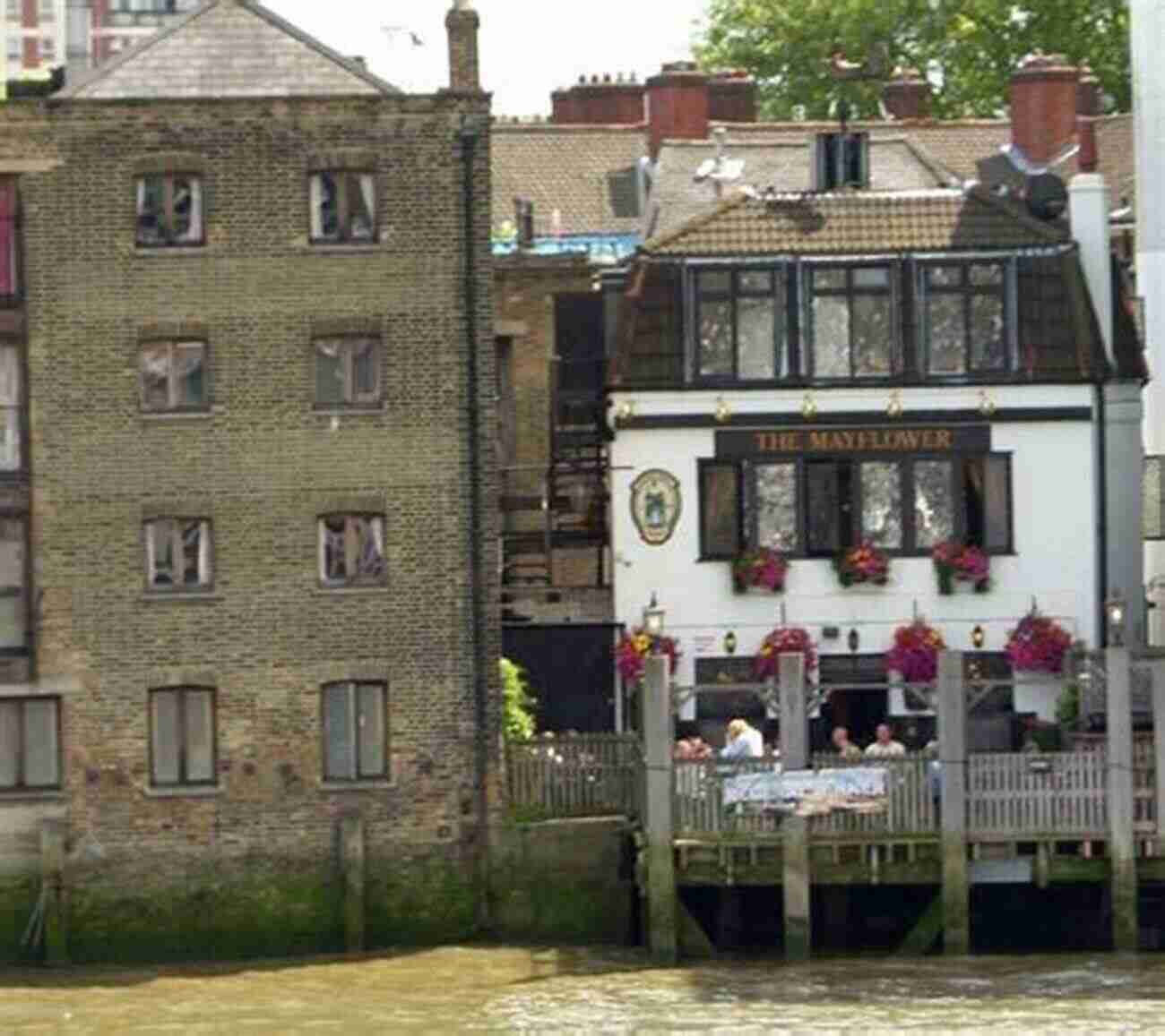 The Mayflower Historic Riverside Pub In Rotherhithe London S Riverside Pubs Updated Edition: A Guide To The Best Of London S Riverside Watering Holes (IMM Lifestyle Books)