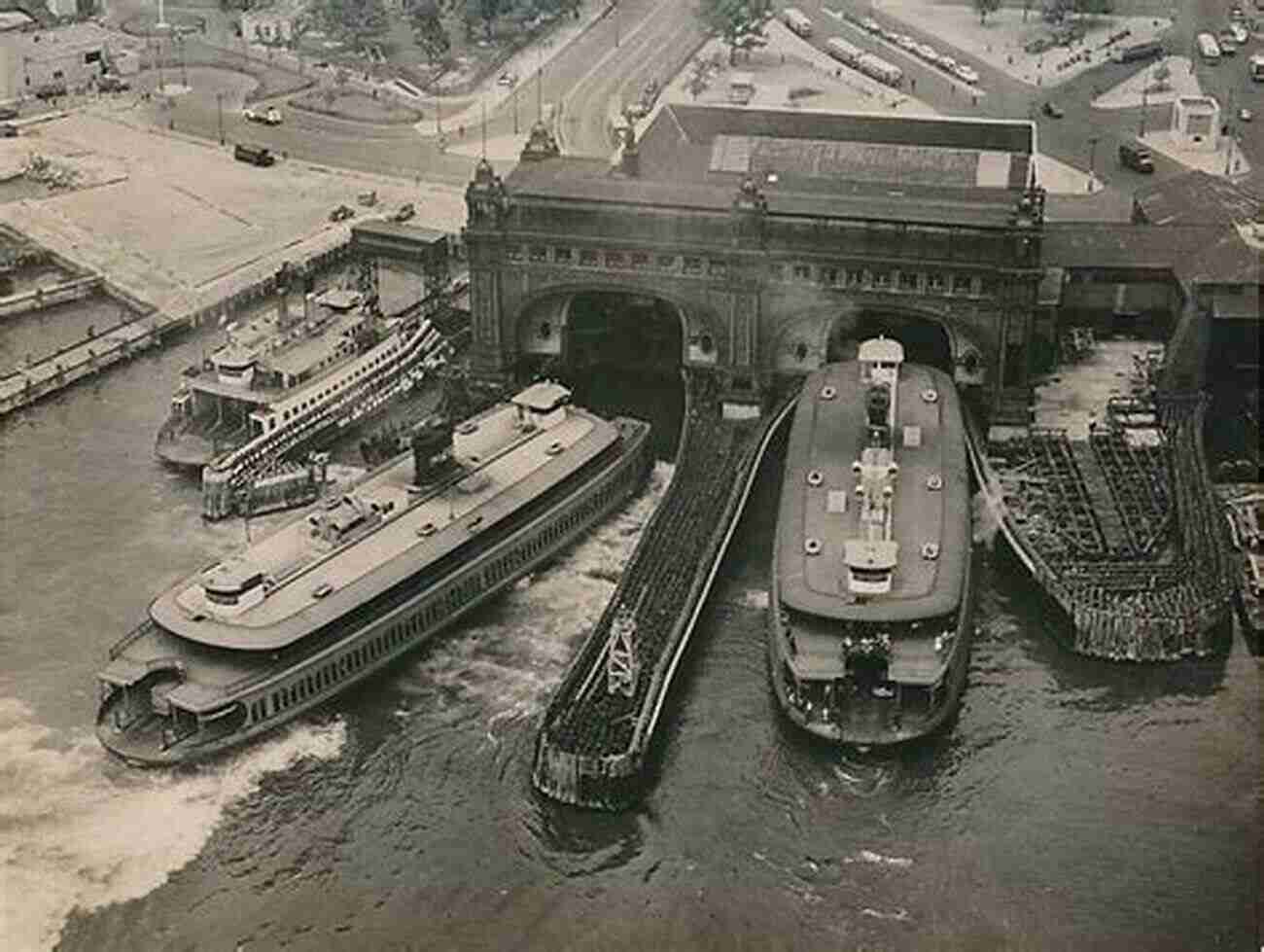 Vintage Black And White Photo Of The Staten Island Ferry Departing From Manhattan In The Early 20th Century Staten Island Ferry (Images Of America)