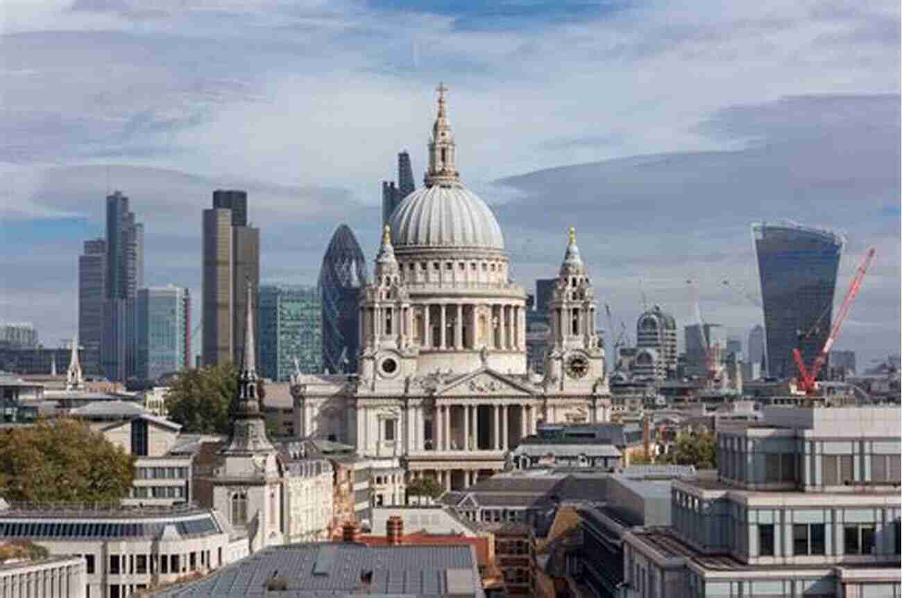 View Of London's Iconic Skyline With Famous Landmarks In The Background The Celebrity Spotter S Inside Guide To London: Discover The Favourite Hangouts Of The Rich Famous